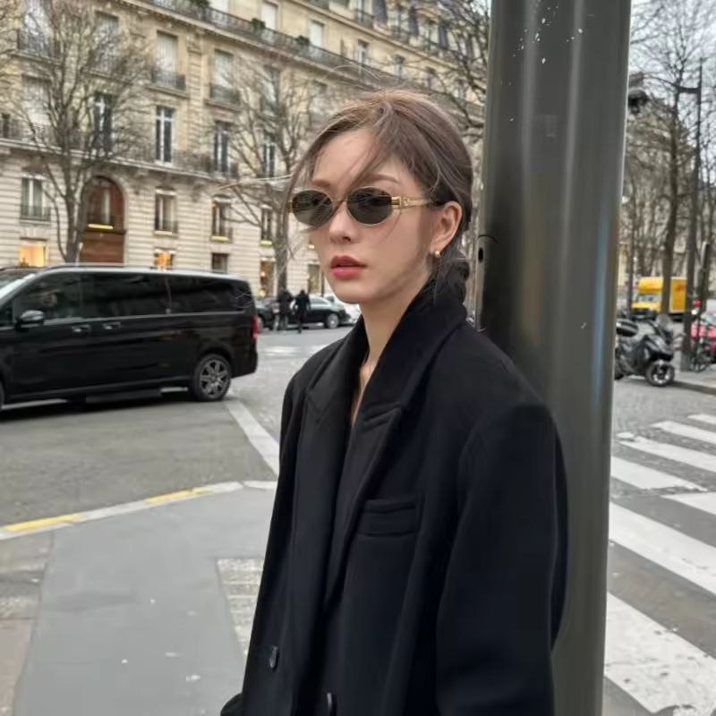 Retro Oval Sunglasses