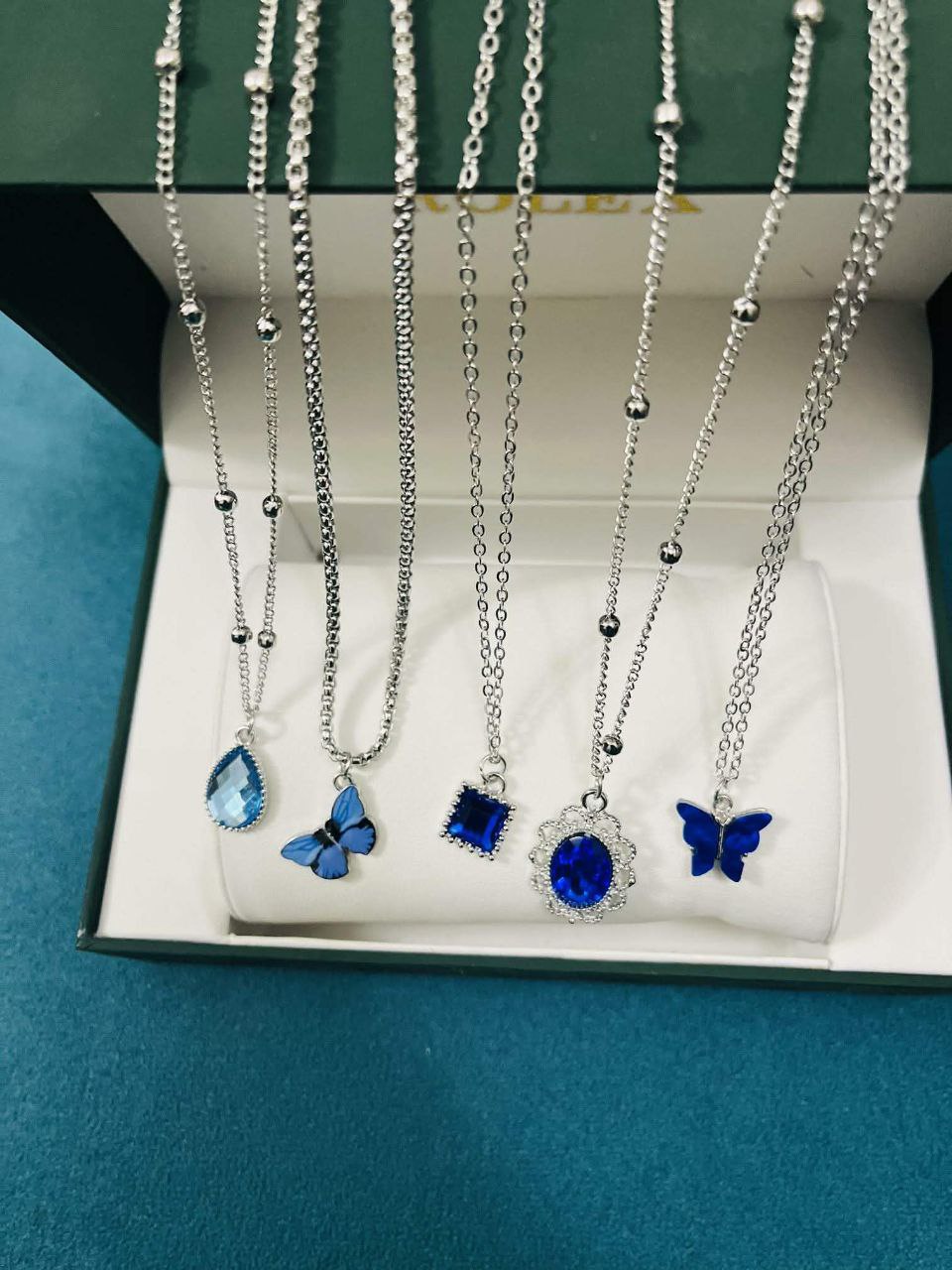 5 Pieces Pendant Set